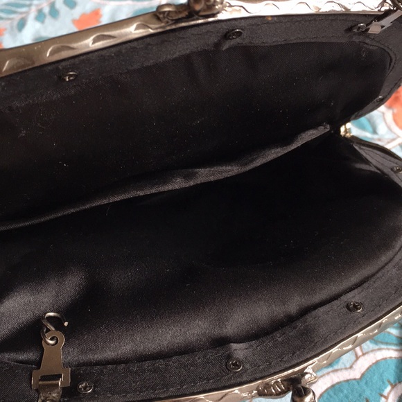 Vintage-Look Beaded Evening Bag - Picture 5 of 6